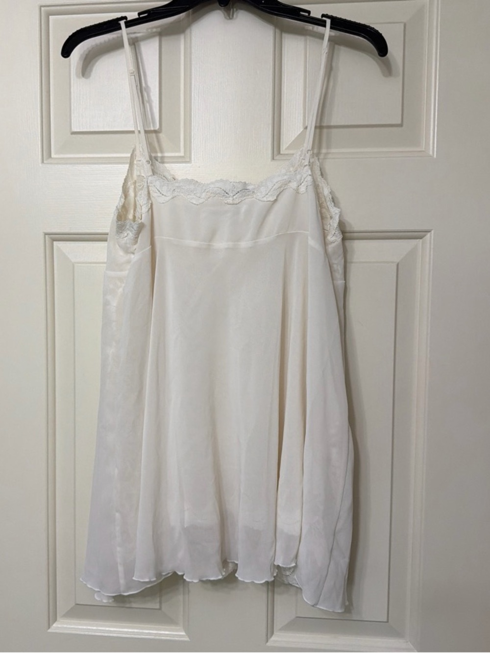 Victoria's Secret Cream Lace-Trim Camisole - Picture 2 of 4